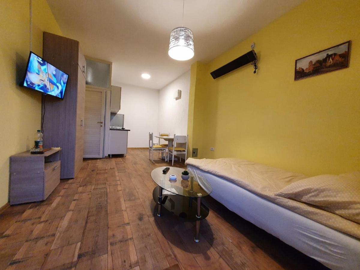 Apartmani Sarti Banja Luka Ngoại thất bức ảnh